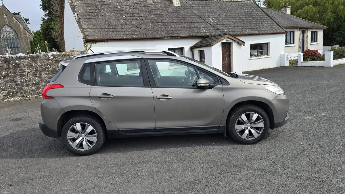162 Peugeot 2008 1.6 diesel manual only 91k km - Image 5