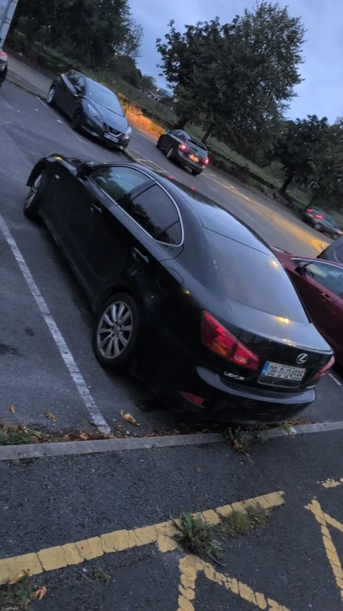 Lexus IS220d SE-I READ ADD - Image 5