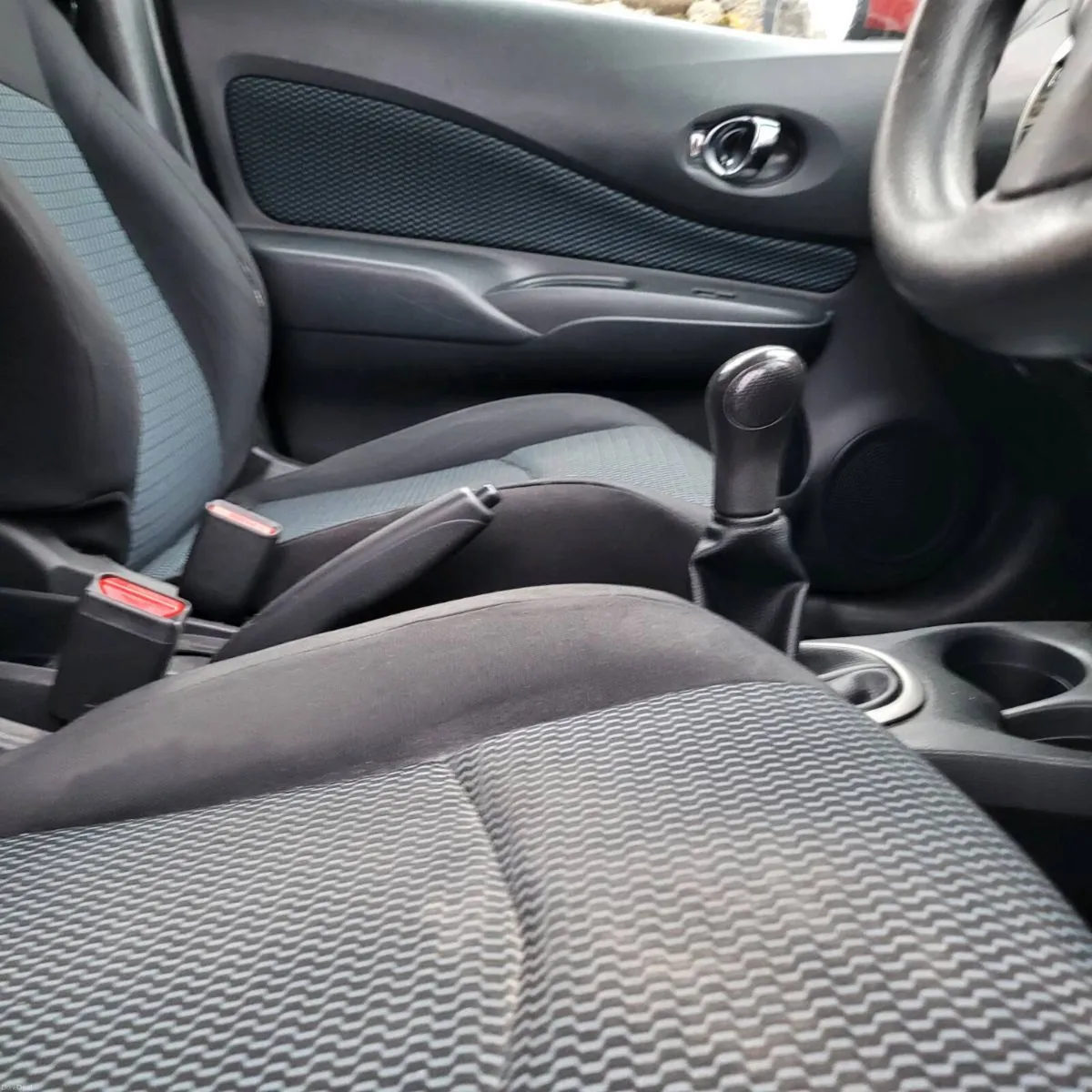 Nissan note 1.2cc petrol - Image 3