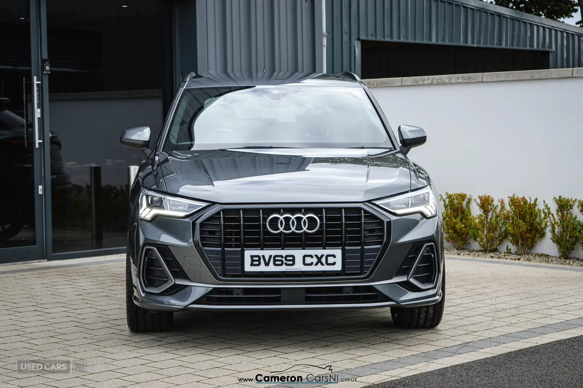 Audi Q3 DIESEL ESTATE - Image 5