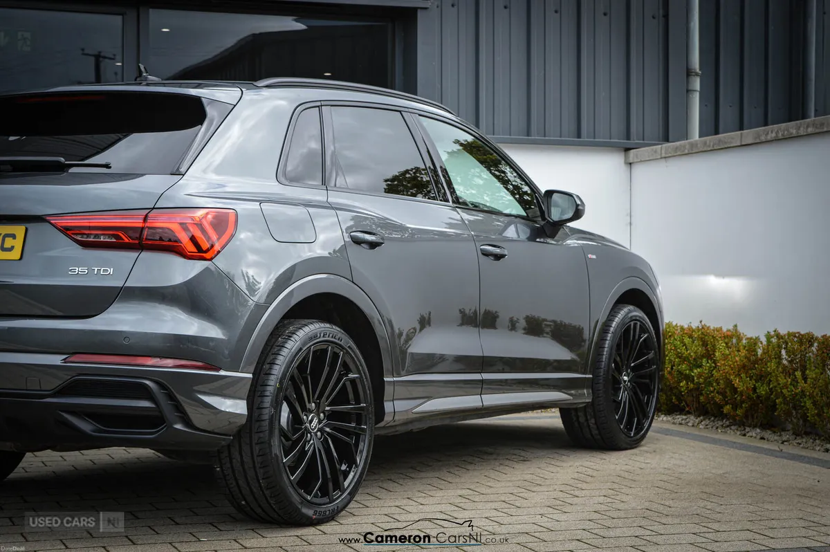 Audi Q3 DIESEL ESTATE - Image 4