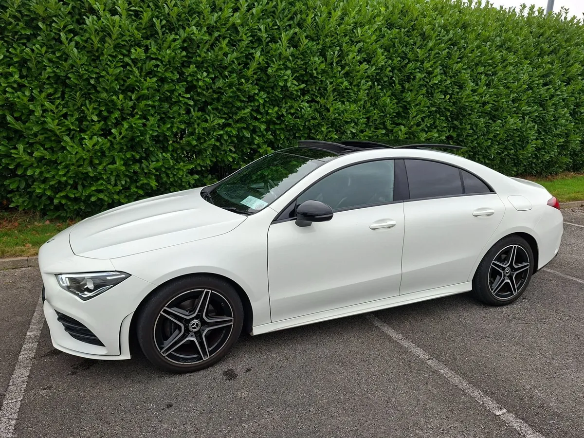 Mercedes-Benz CLA **AMG NIGHT EDITION WHITE** - Image 6