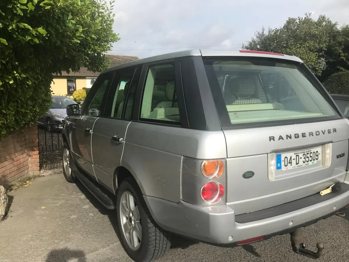 2004 Range Rover Vogue 4.4 Petrol (New Doe) - Image 2