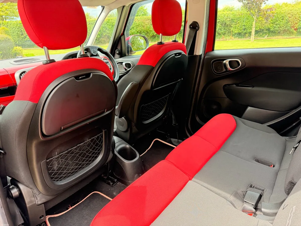 Fiat 500L - Image 6