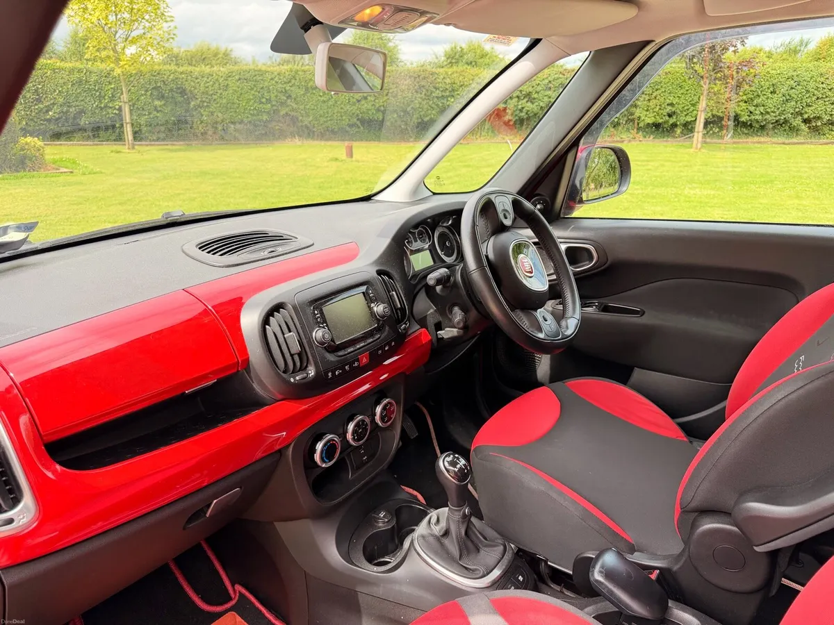 Fiat 500L - Image 5