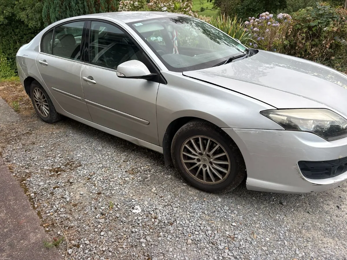 Renault Laguna 2012 - Image 5