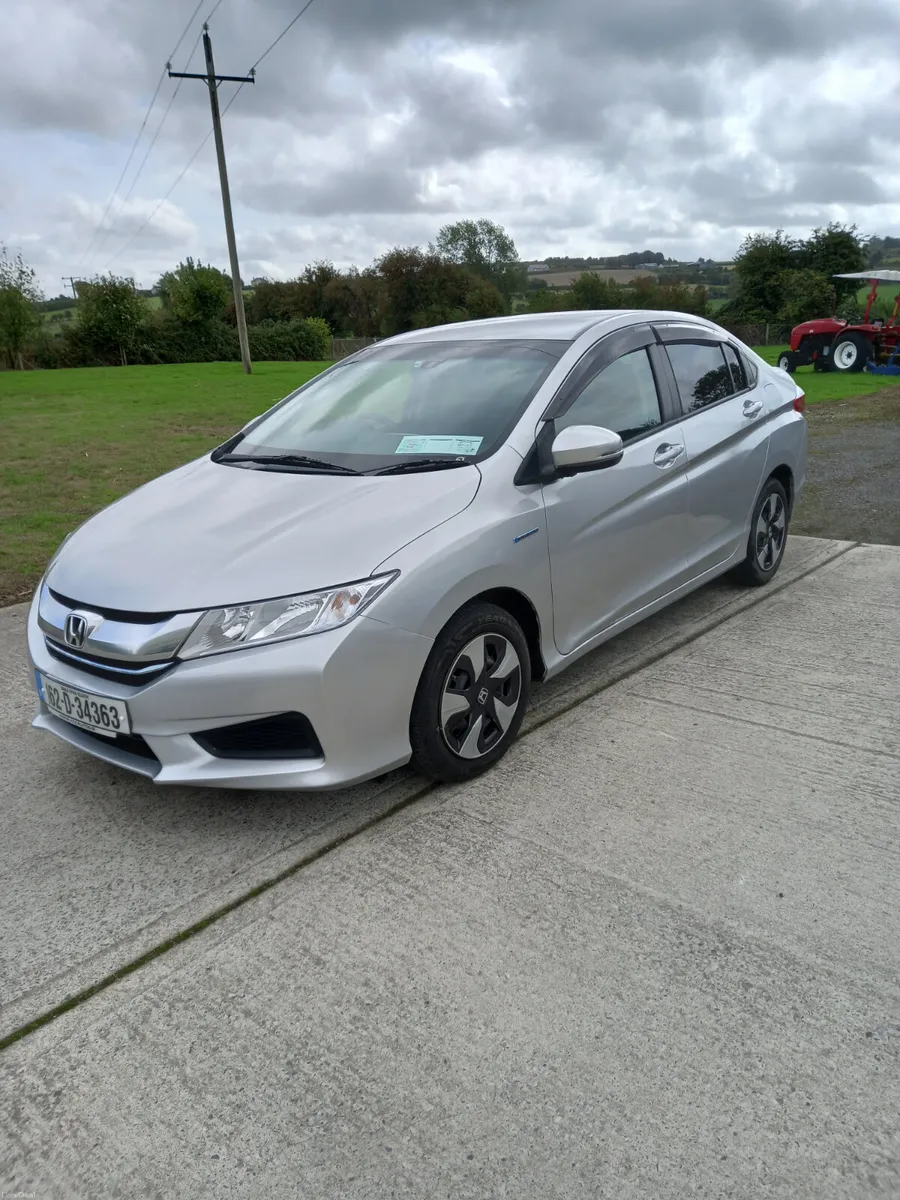 2016 Honda Grace 1.5 Petrol Automatic - Image 1