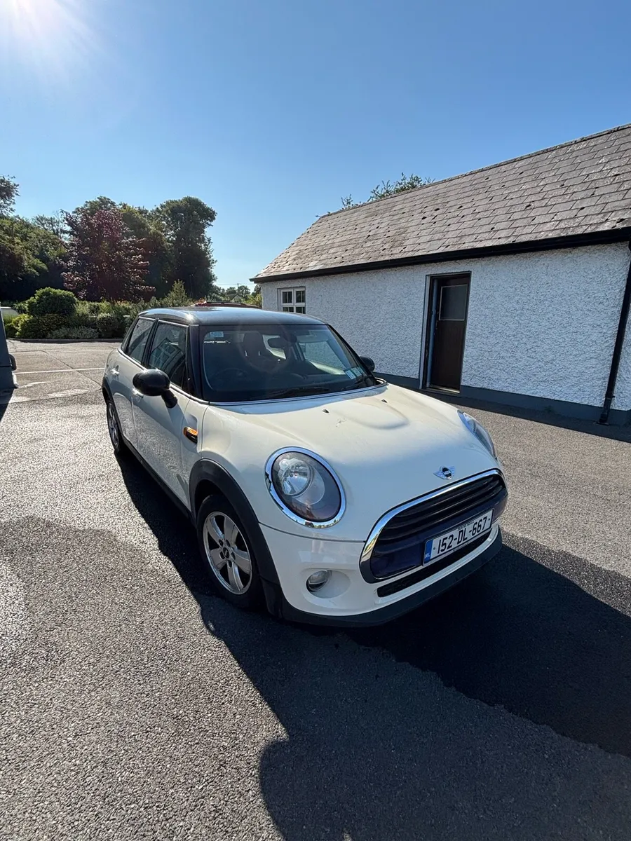 Mini Cooper 1.5 Petrol - Image 4
