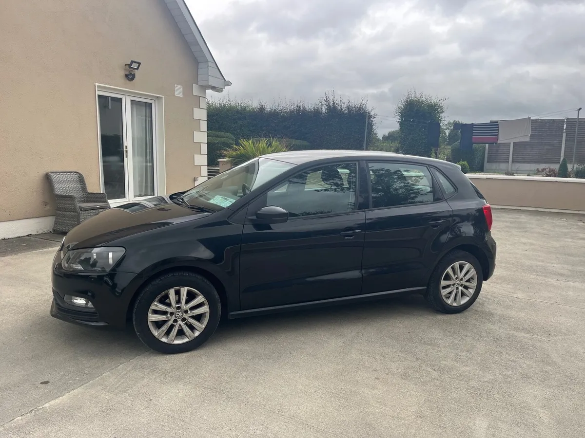 Volkswagen Polo 2016 - Image 1