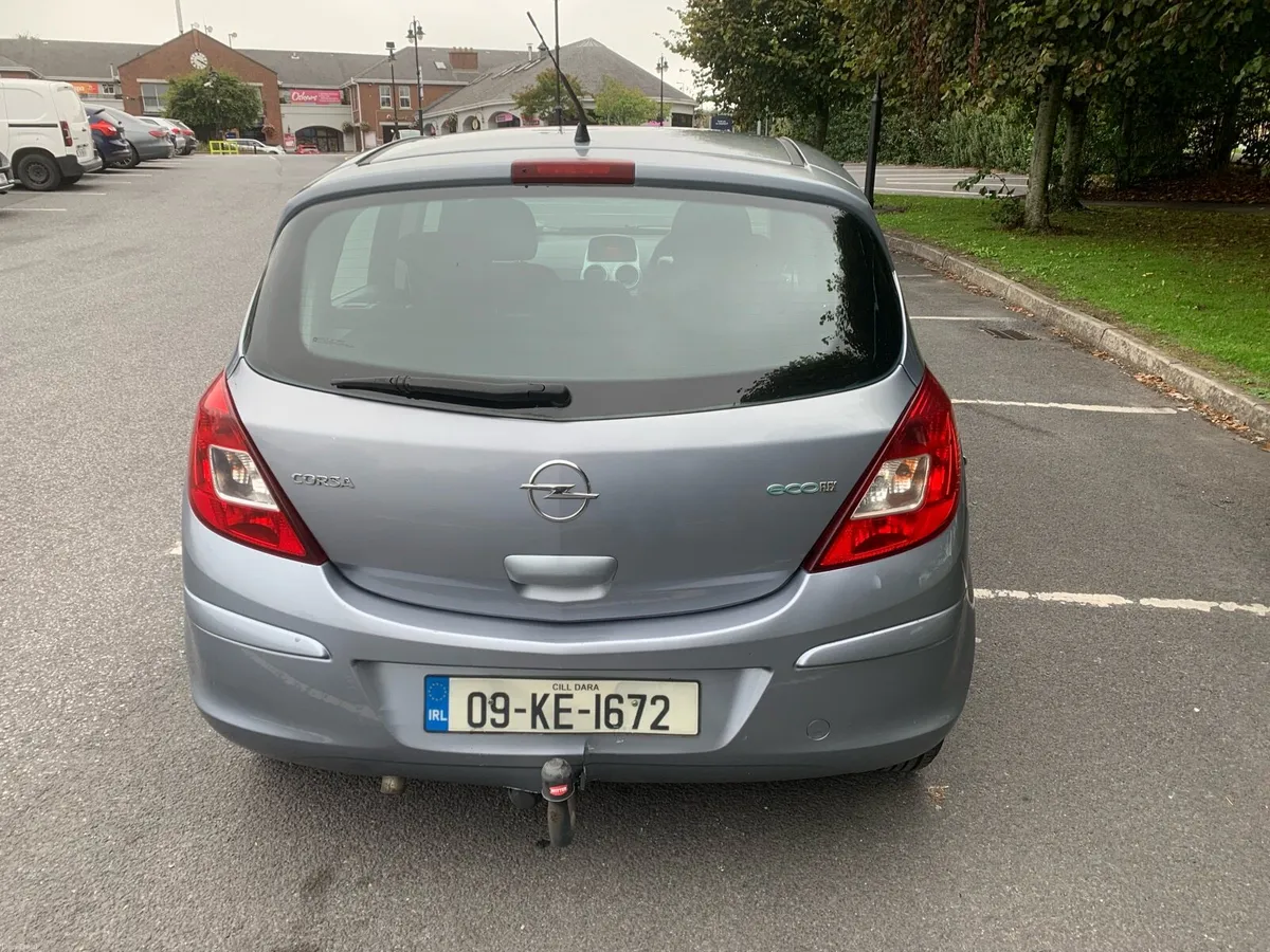 Opel Corsa 2009 - Image 2