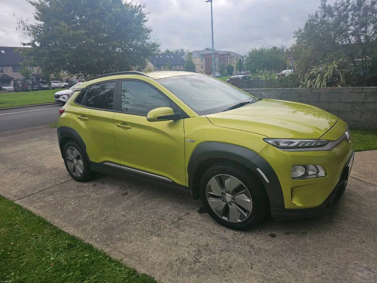 2021 hyundai kona 64kw long range low mileage - Image 1