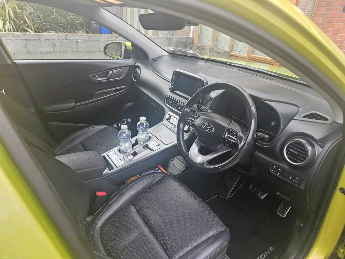 2021 hyundai kona 64kw long range low mileage - Image 6