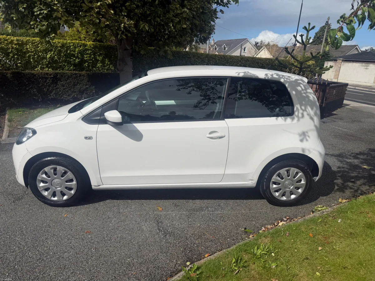2013 Skoda Citigo LOW KILOMETRES 1owner - Image 2
