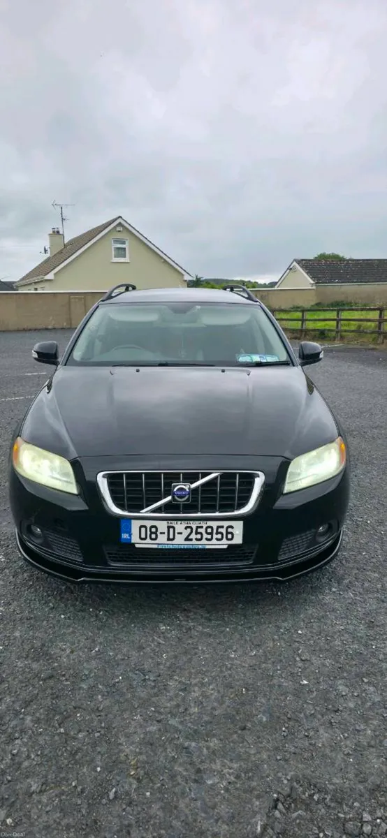 2008 Volvo V70 2.5T III - Image 3