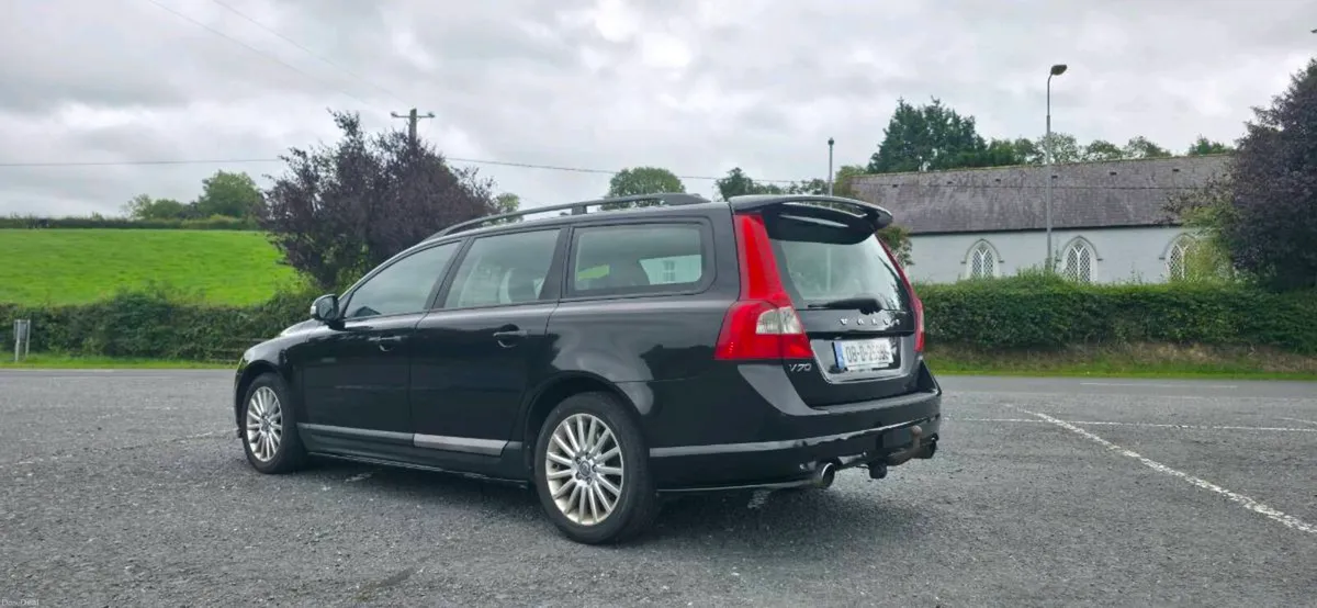 2008 Volvo V70 2.5T III - Image 5