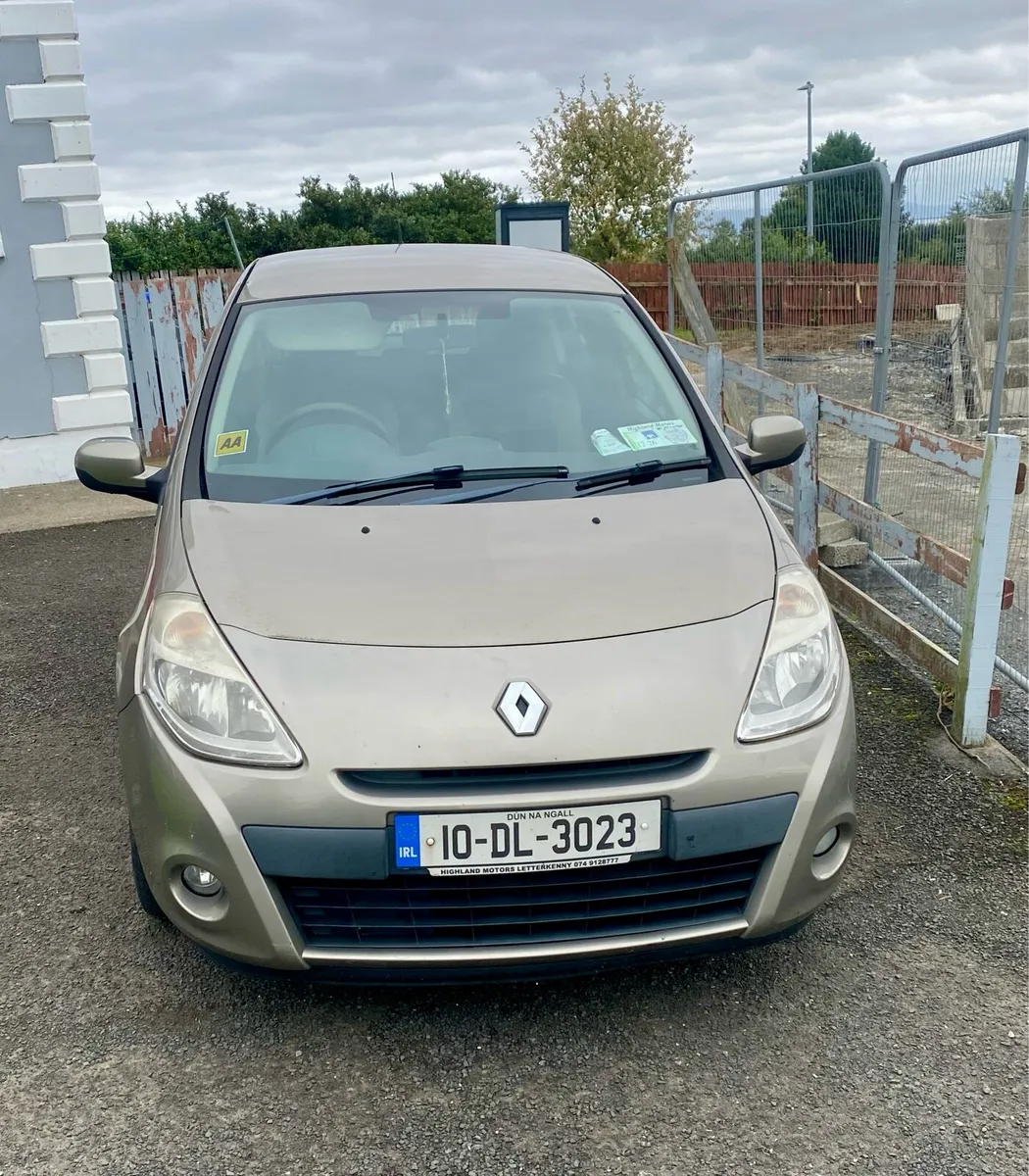 Renault Clio - Image 1