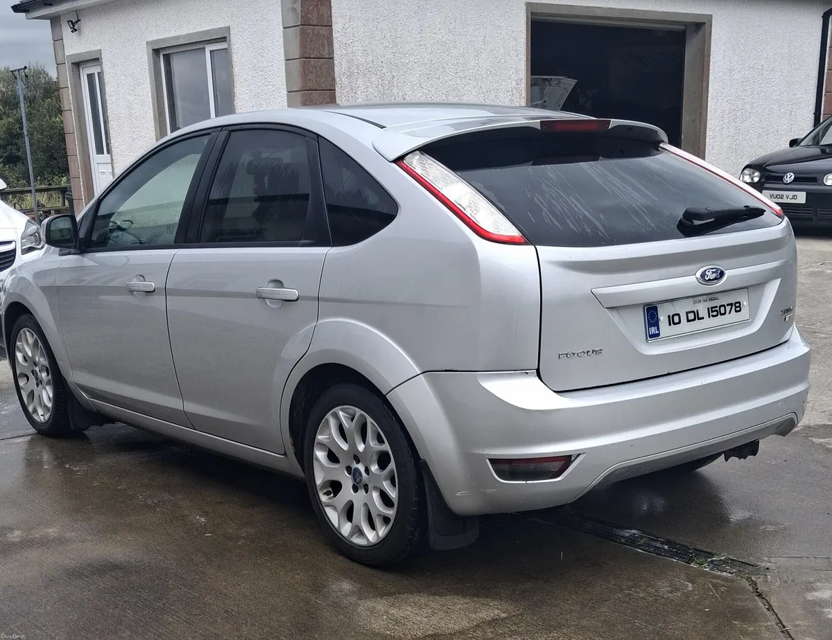Ford Focus (Read Description) - Image 5