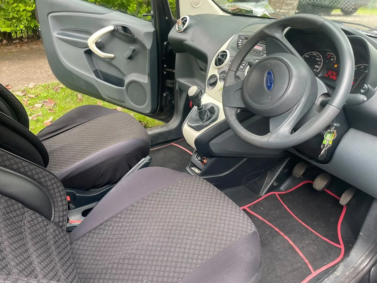 Ford KA 2010 - Image 3