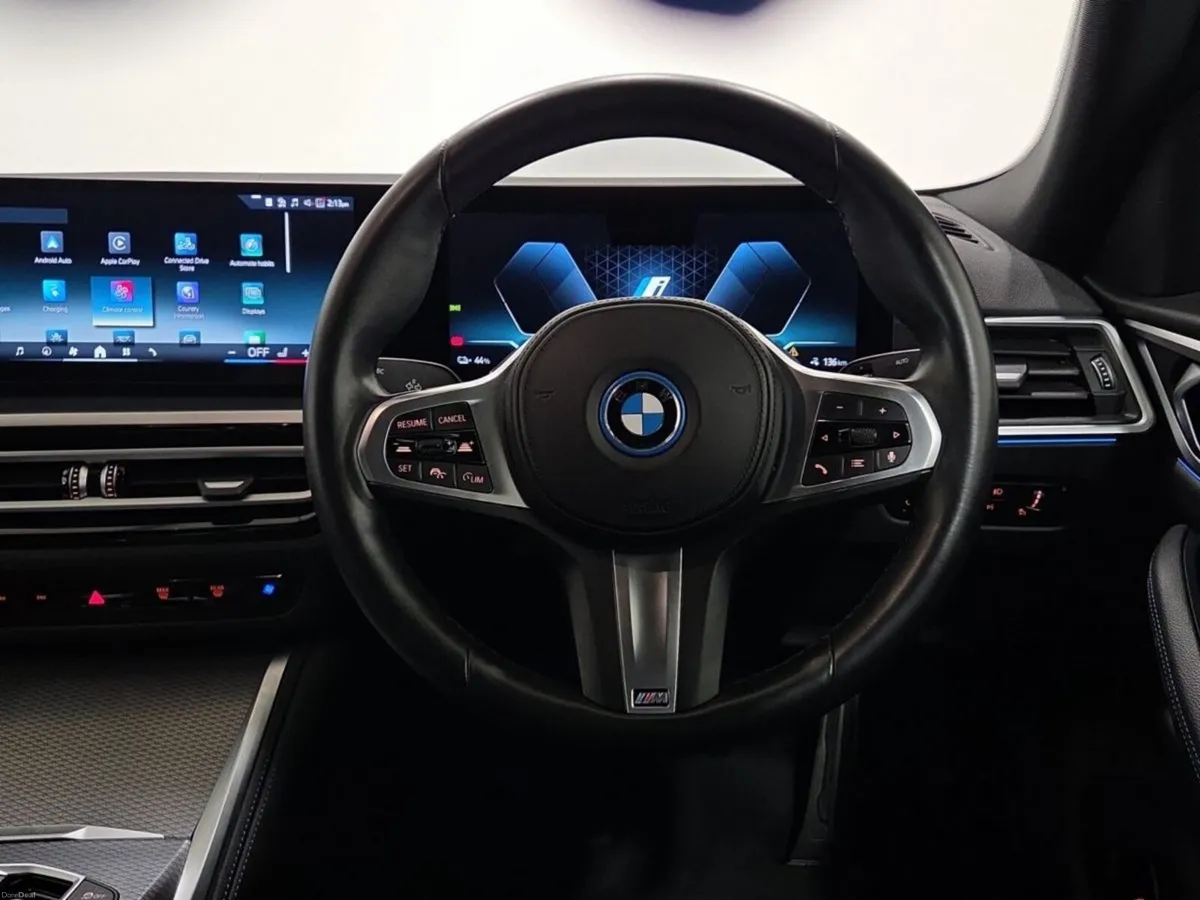 BMW i4 eDrive35 M Sport - Image 5