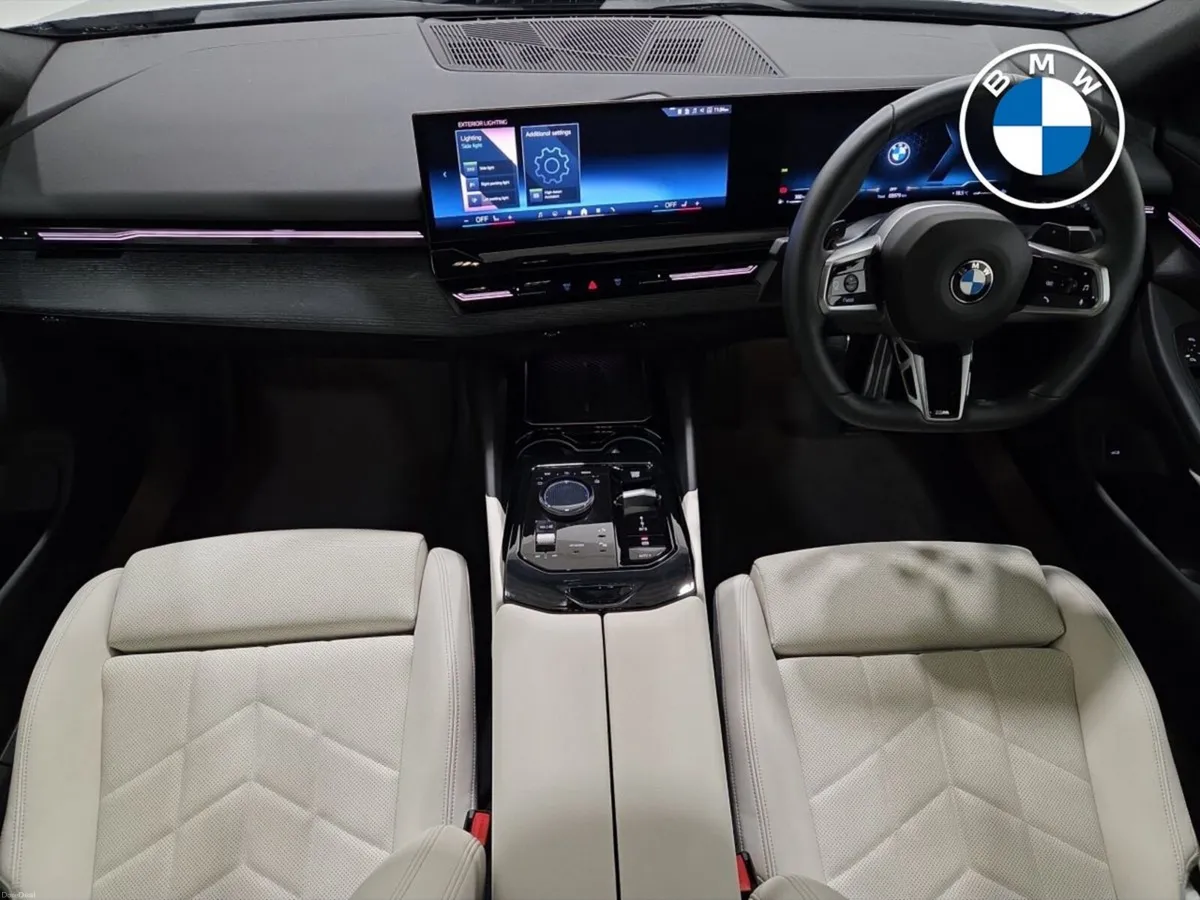 BMW 5-Series 520i M Sport Saloon - Image 4