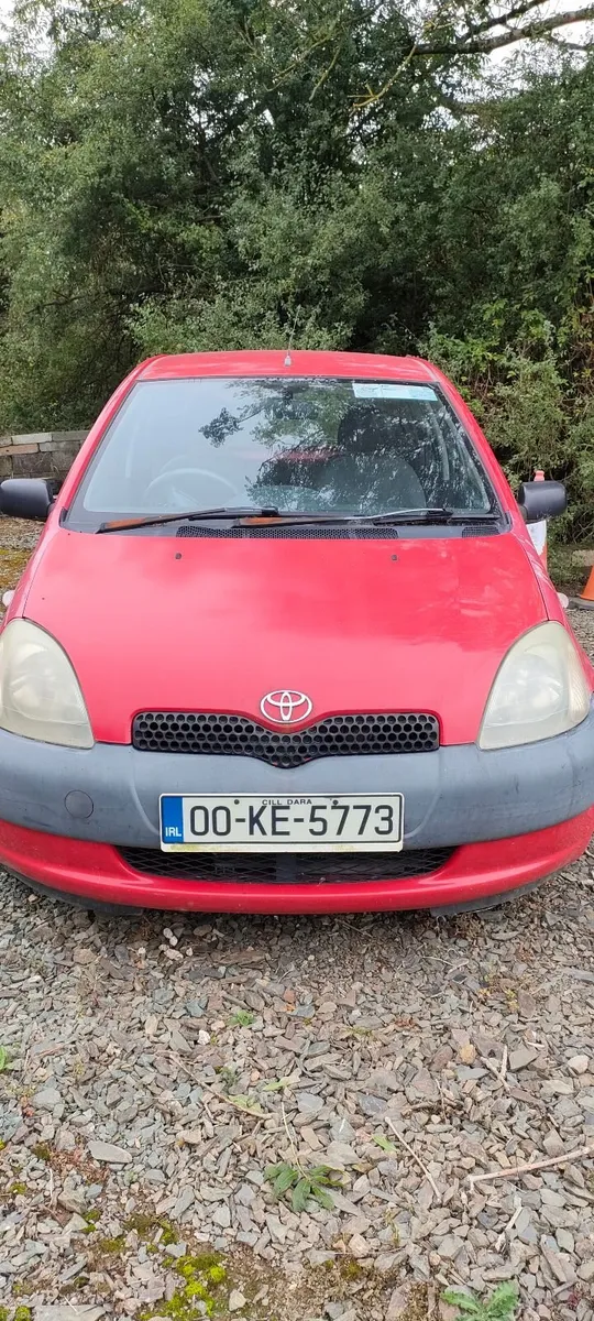 Toyota Yaris 2002 - Image 4