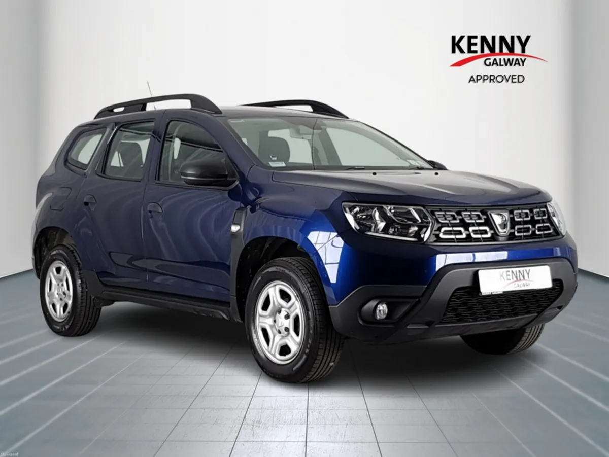 Dacia Duster ESSENTIAL BLUE DCI 115 4DR - Image 1