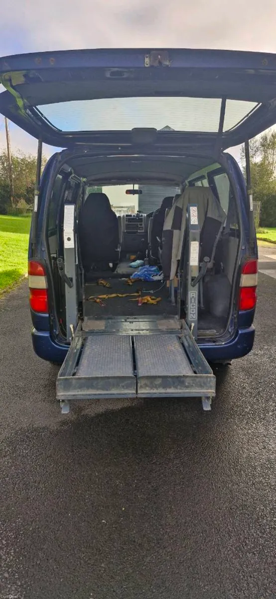 Toyota Hiace - Image 5