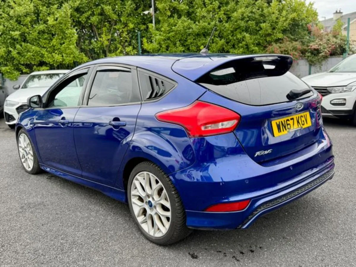 Ford Focus ST-LINE TDCI - Image 3