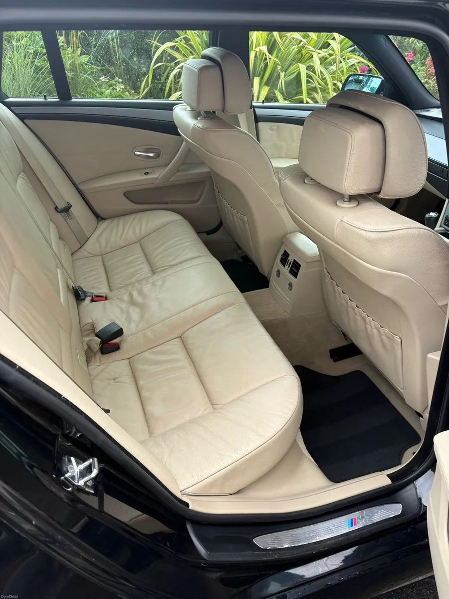 BMW e61 520d - Image 5