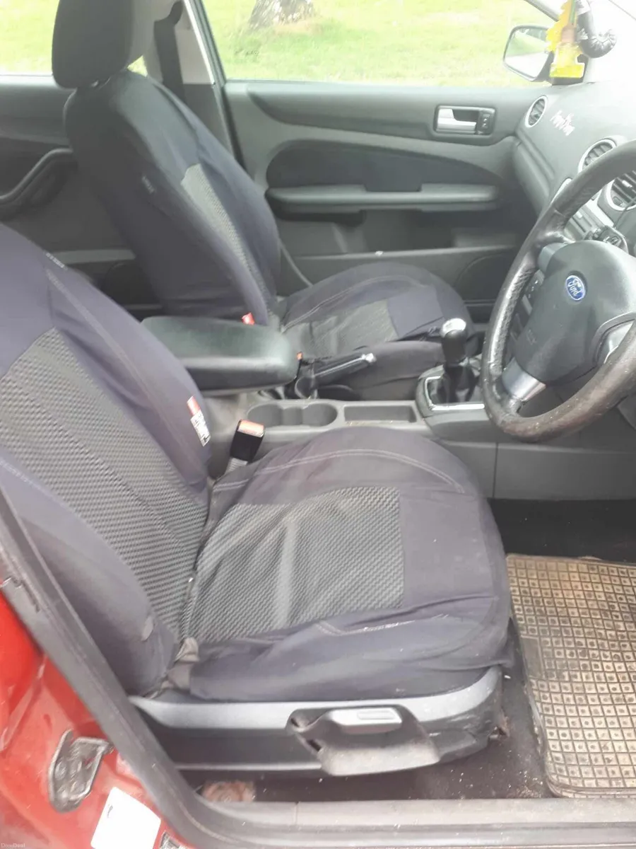 2007 ford focus 1.4 Nct 12/26 - Image 5