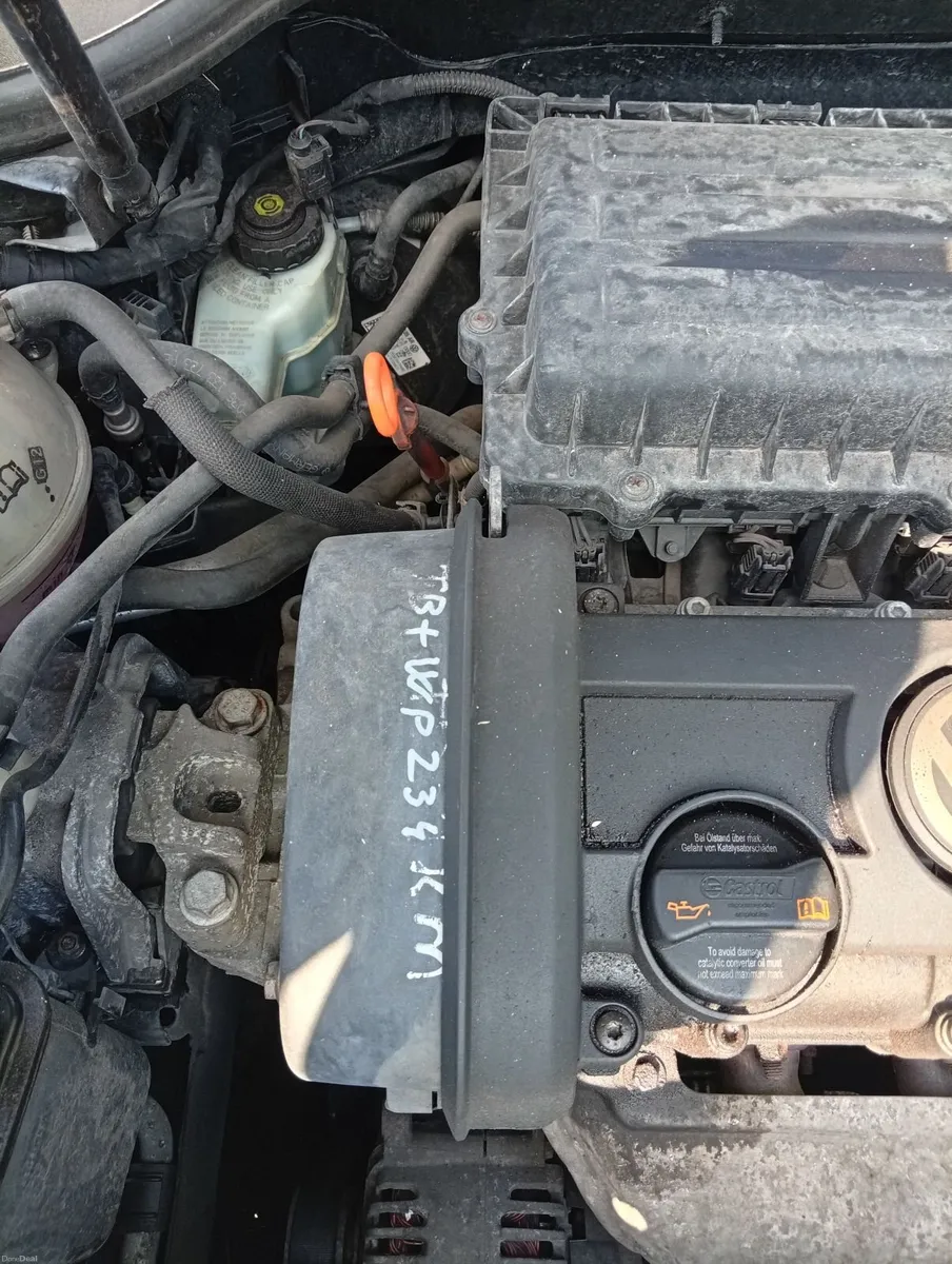 Volkswagen Golf 2009 - Image 1