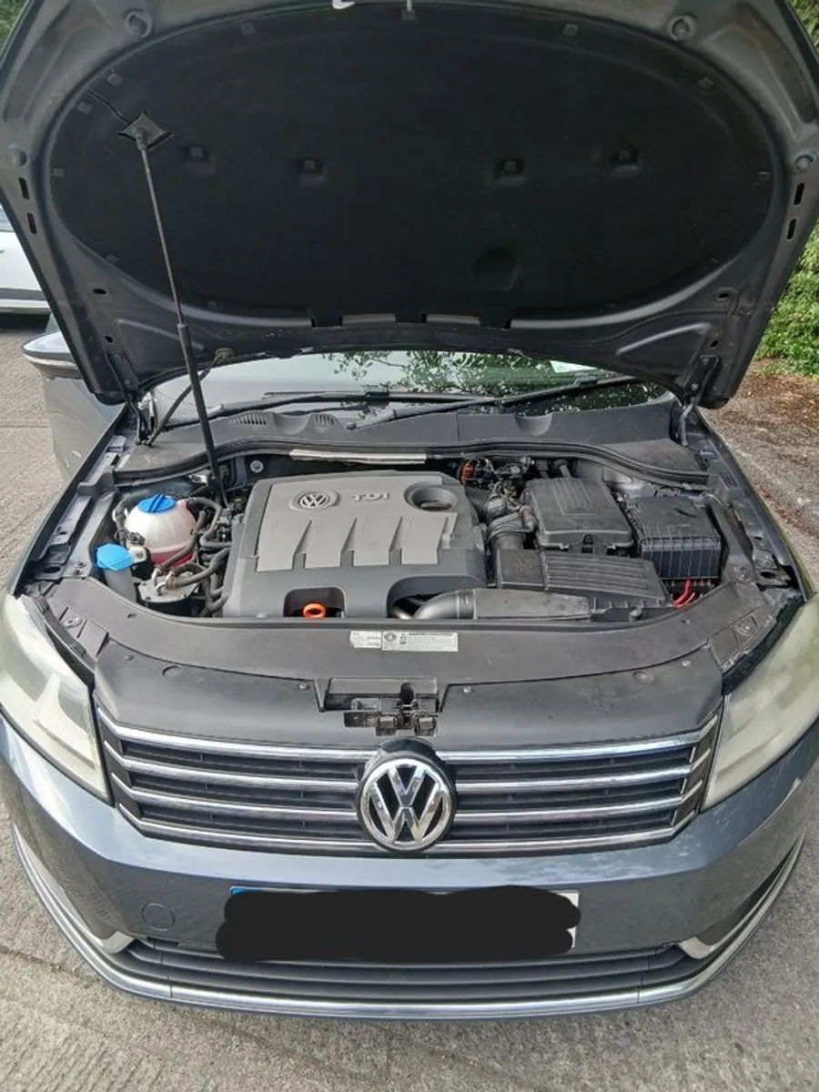 2013 Volkswagen Passat NEW NCT - Image 5