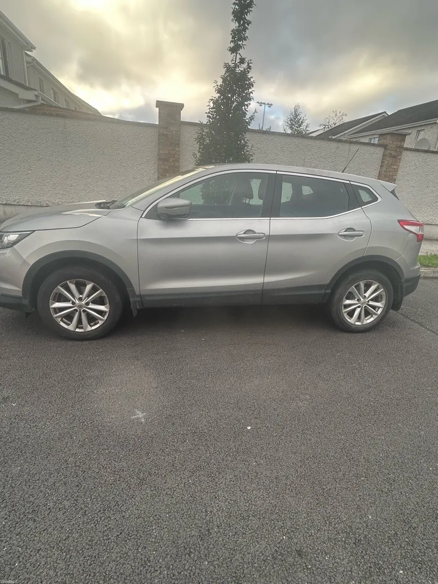 2015 Nissan Qasqhai - Image 3
