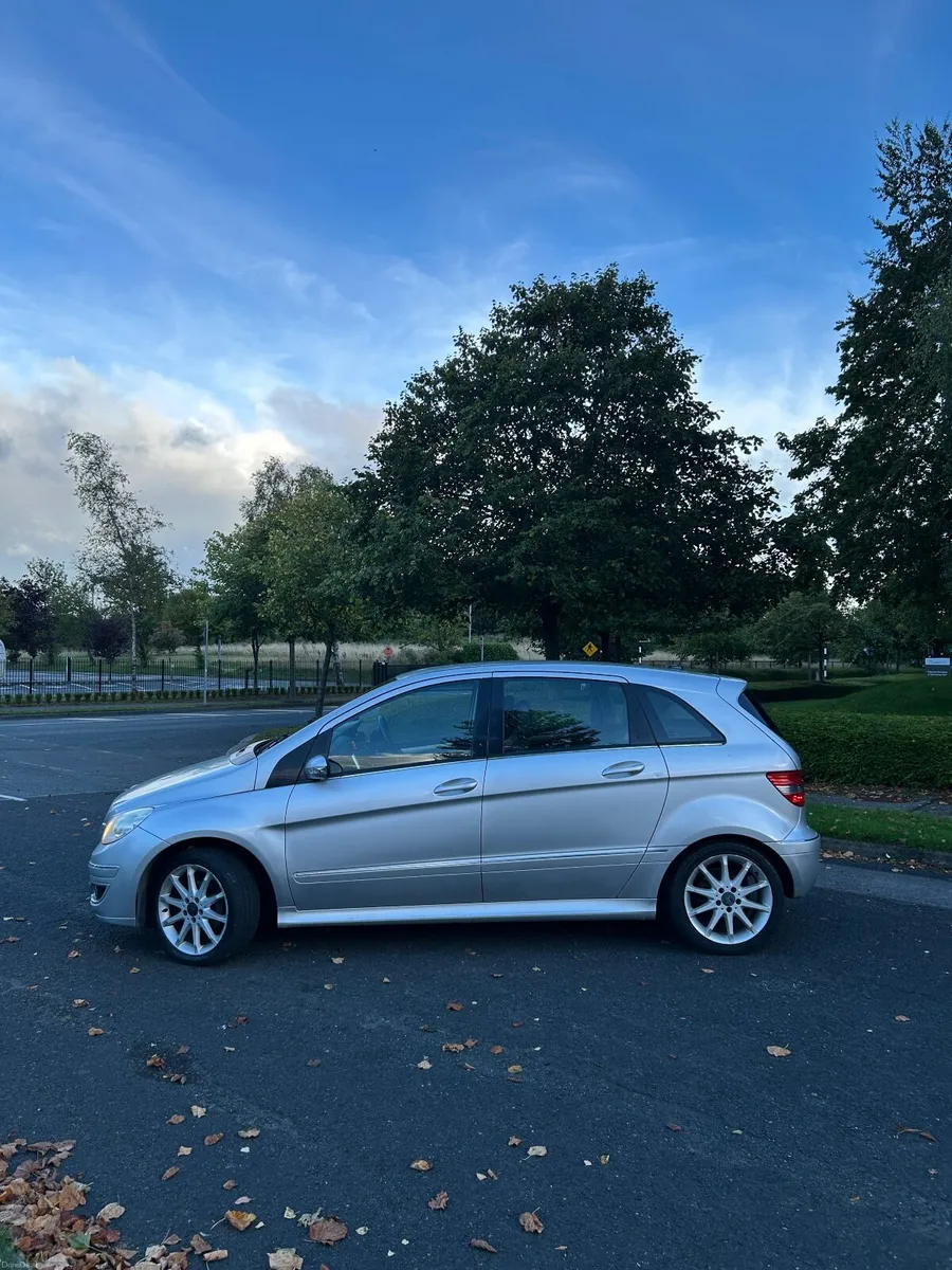 Mercedes-Benz B150 W245 - Image 2