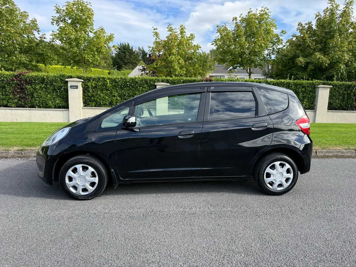 2011 Honda fit 1.3 Petrol Automatic NEW NCT - Image 6
