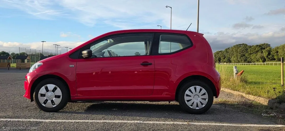 Volkswagen up! Low Mileage - Image 5
