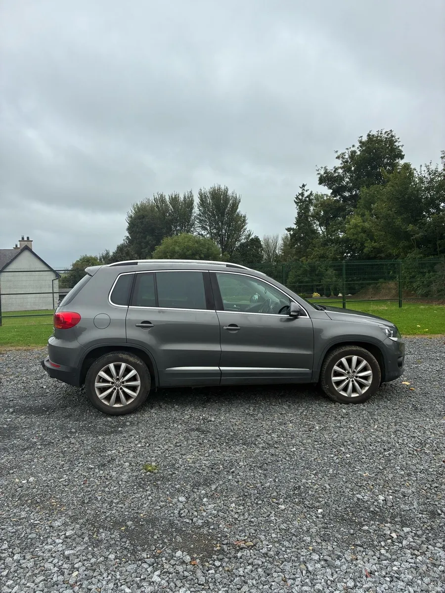 Volkswagen Tiguan - Image 5