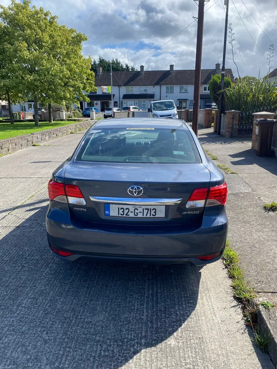 Toyota avensis - Image 3