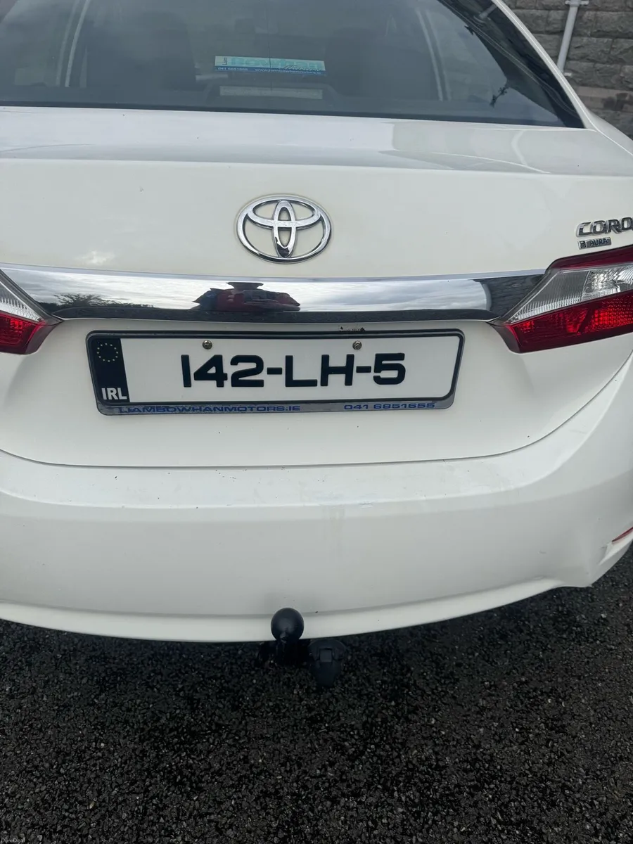 142 Toyota Corolla - Image 3