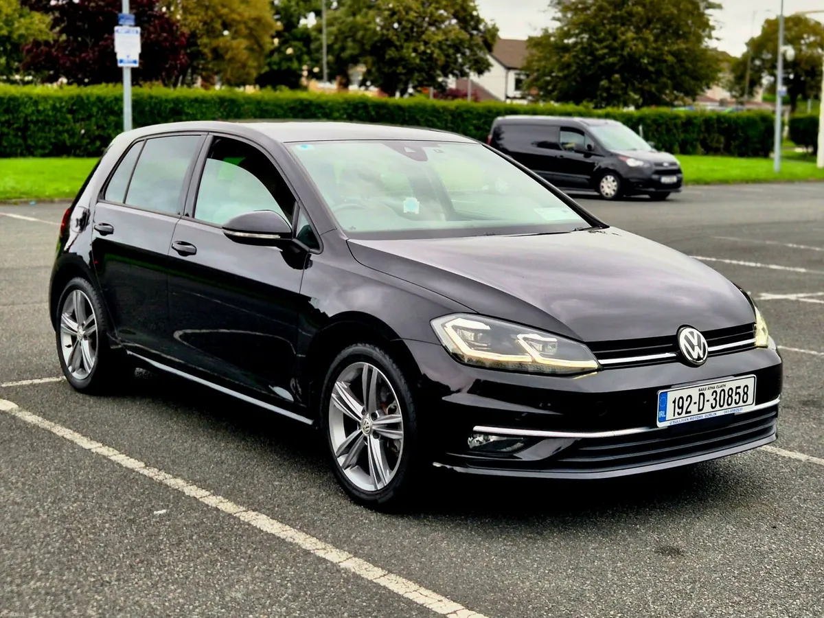 2019 VW Golf HL High Spec / Leather / Automatic - Image 2