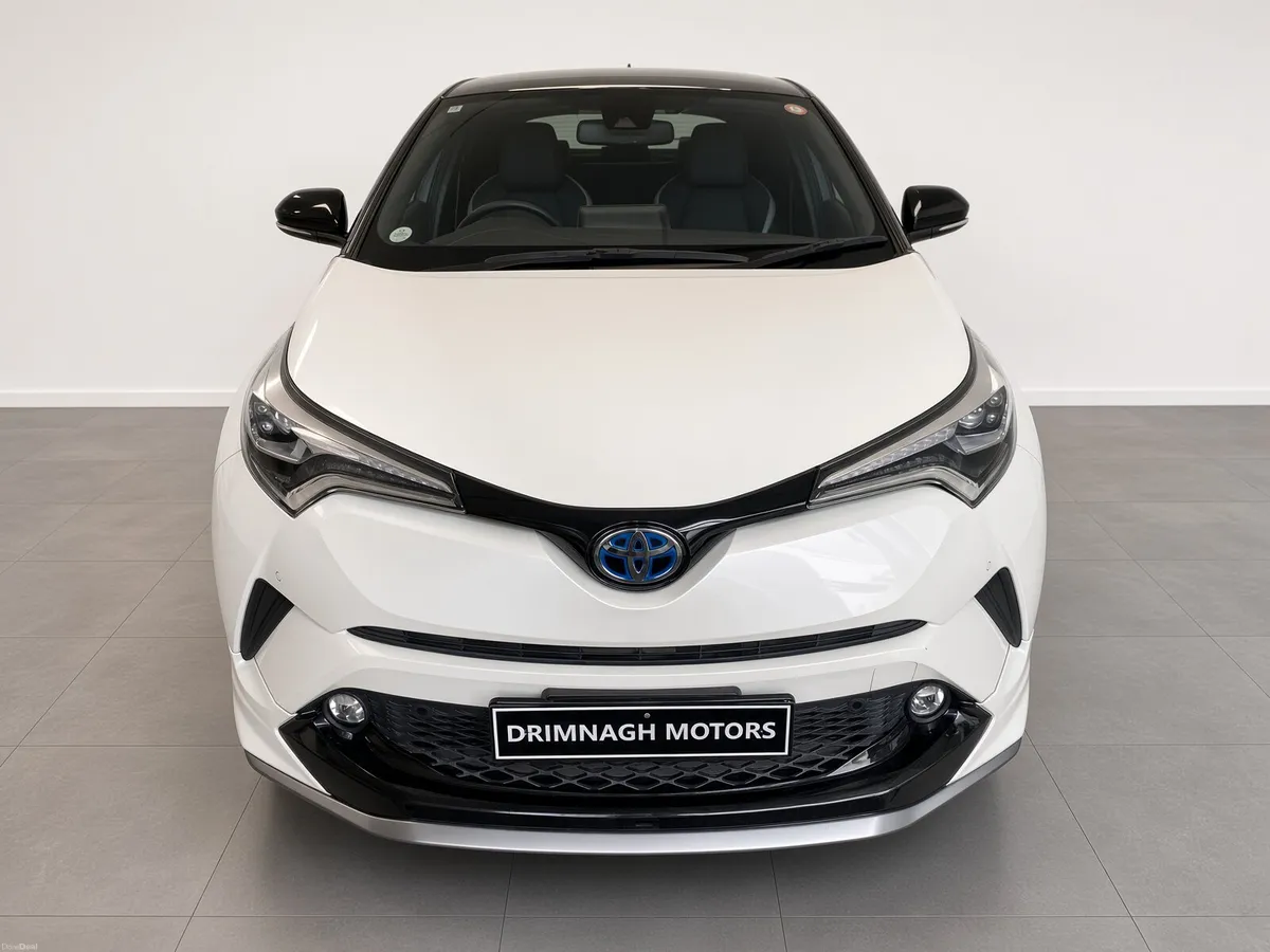 Toyota CHR HYBRID LUNA SPORT - Image 3