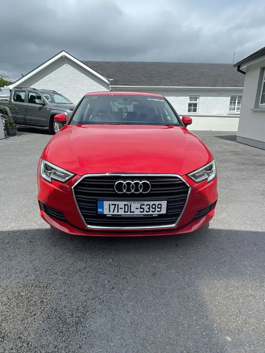 Audi A3 2017 - Image 2