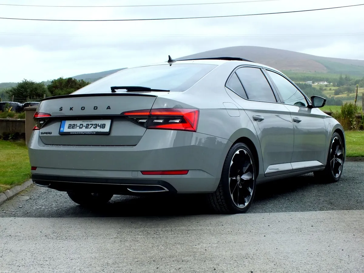 2022 Skoda Superb SPORTLINE 2.0Tdi 150Bhp - Image 5