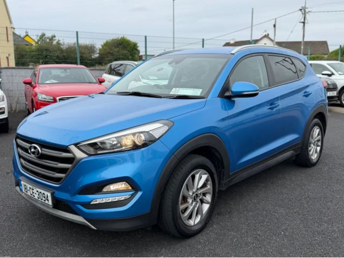 Hyundai Tucson 1.7 SE NAV 116PS 5DR - Image 3