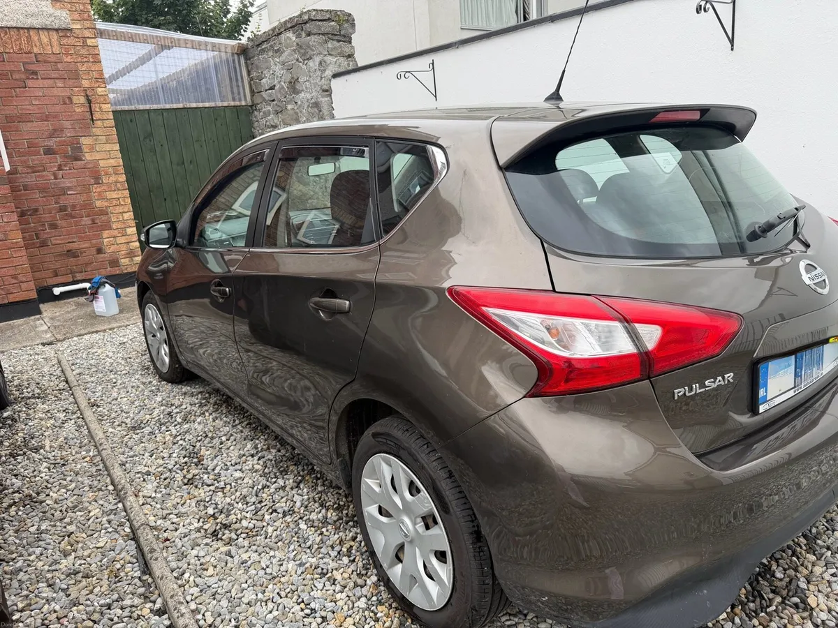 Nissan pulsar 2015 - Image 1