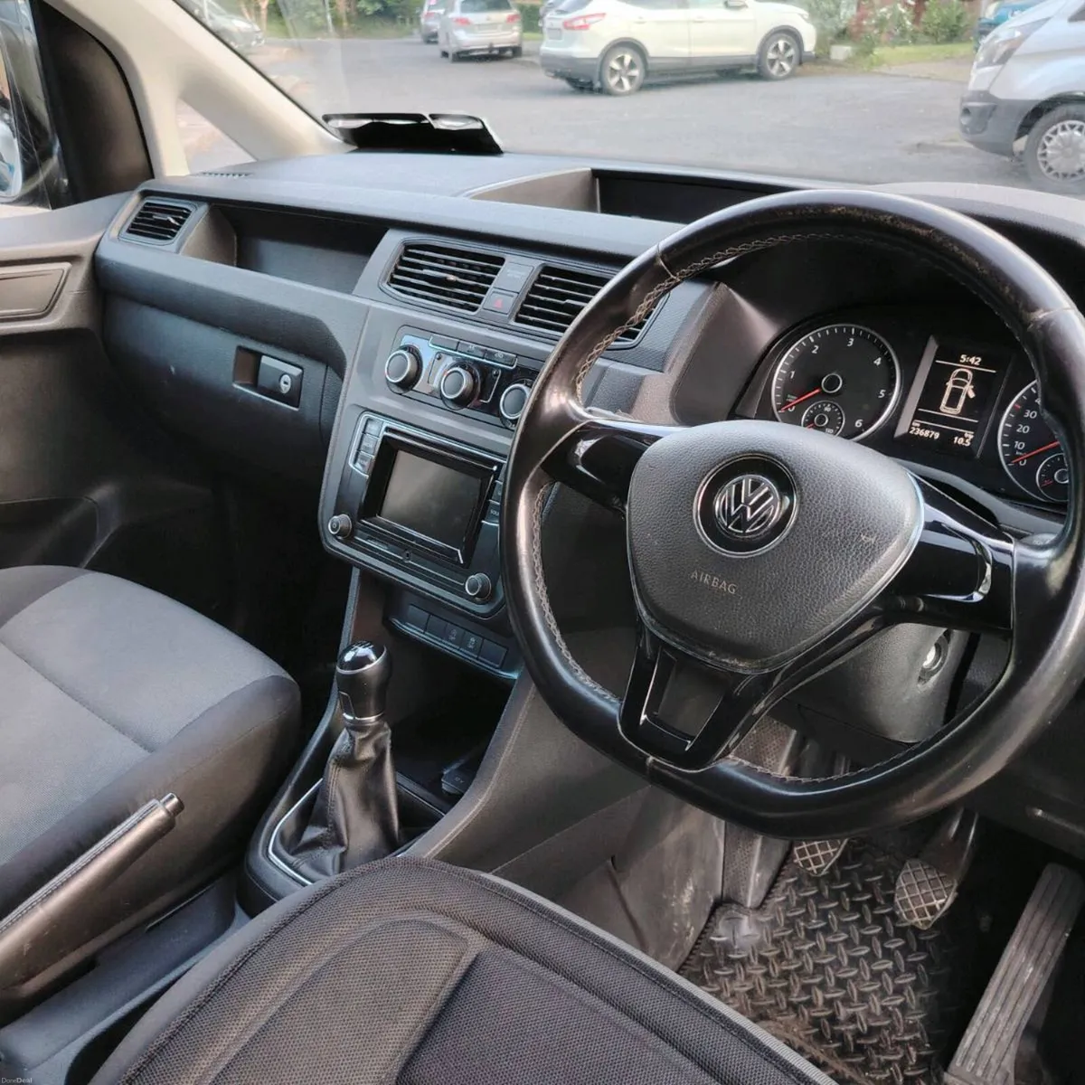 VOLKSWAGEN CADDY LWB- SWAP - Image 4