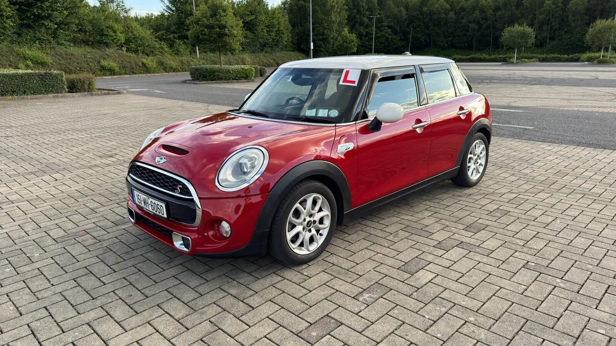 2015 MINI Cooper S 2.0 Turbo Auto 57k km - Image 2