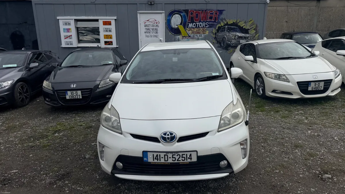 Toyota Prius 2014 Leather Seat - Image 2