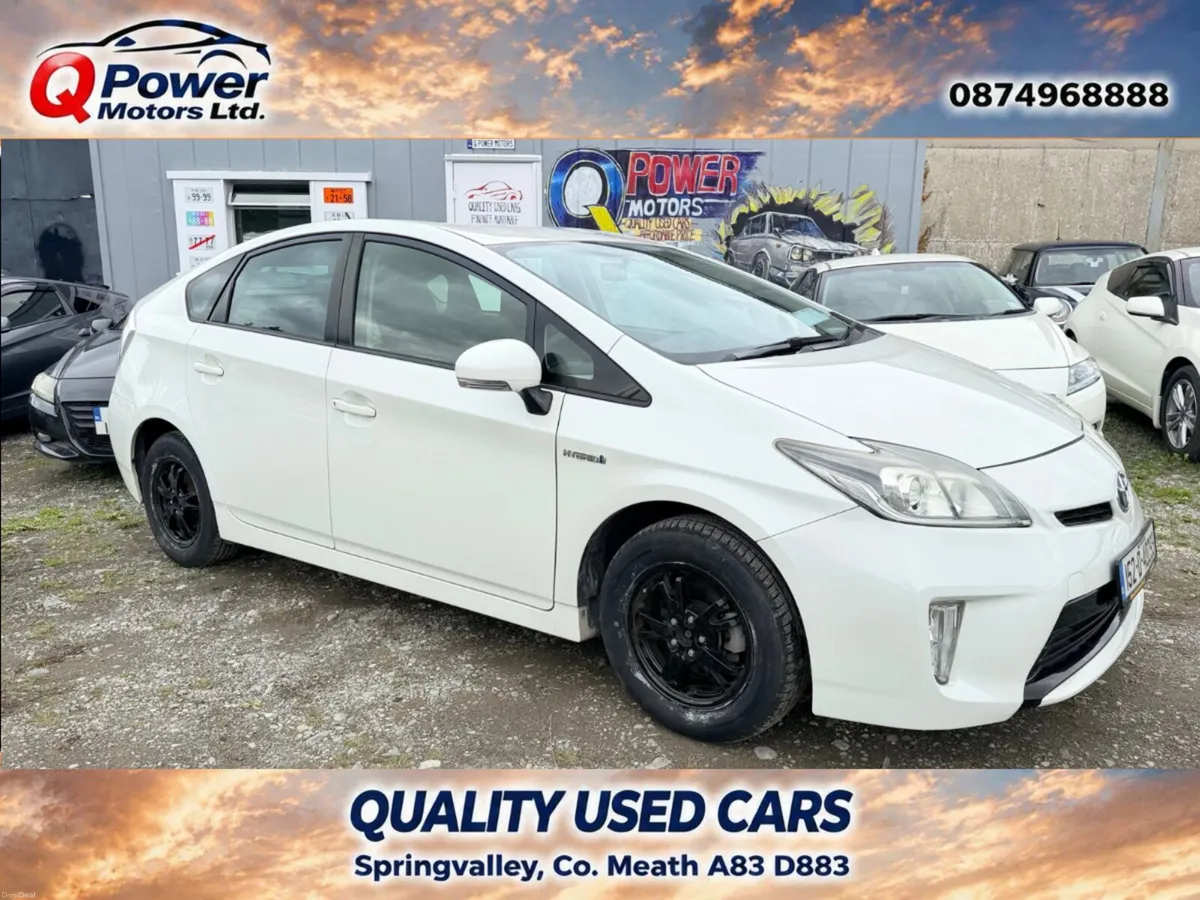 Toyota Prius 2015 Fresh NCT - Image 1