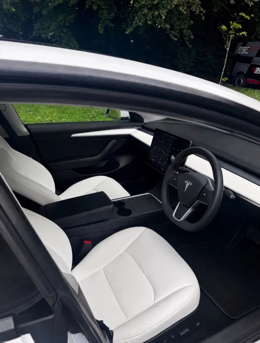 Tesla Model 3 SR Plus - Rare White Interior - Image 3